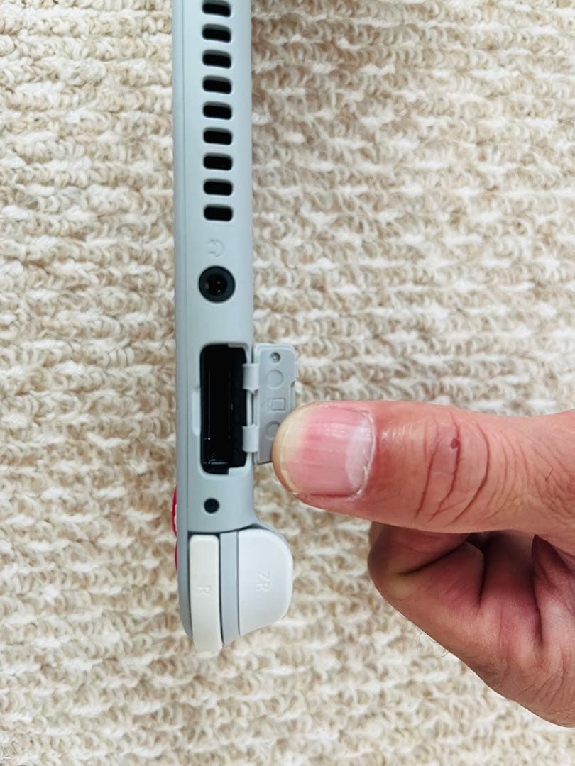 Nintendo Switch Lite ポケモンデザイン　ザシアン◦ザマゼンタ