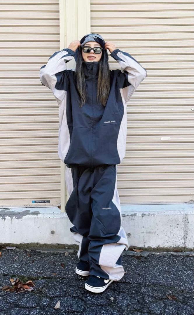 HIMASSMANIA スノーボードウェア チャコールグレー　上下セット