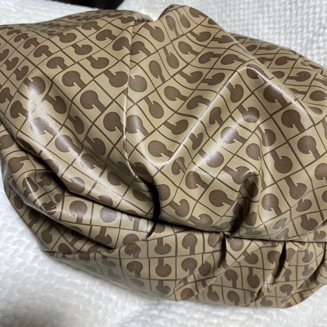 みこちゃん様 ゲラルディーニ ソフティ トートバッグ 肩掛け可能 A4可