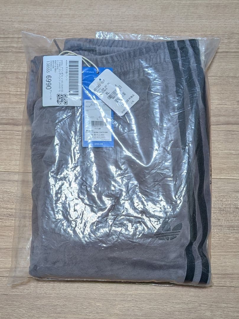 adidas 　SSTベロア トラックパンツ　JX1557　XL