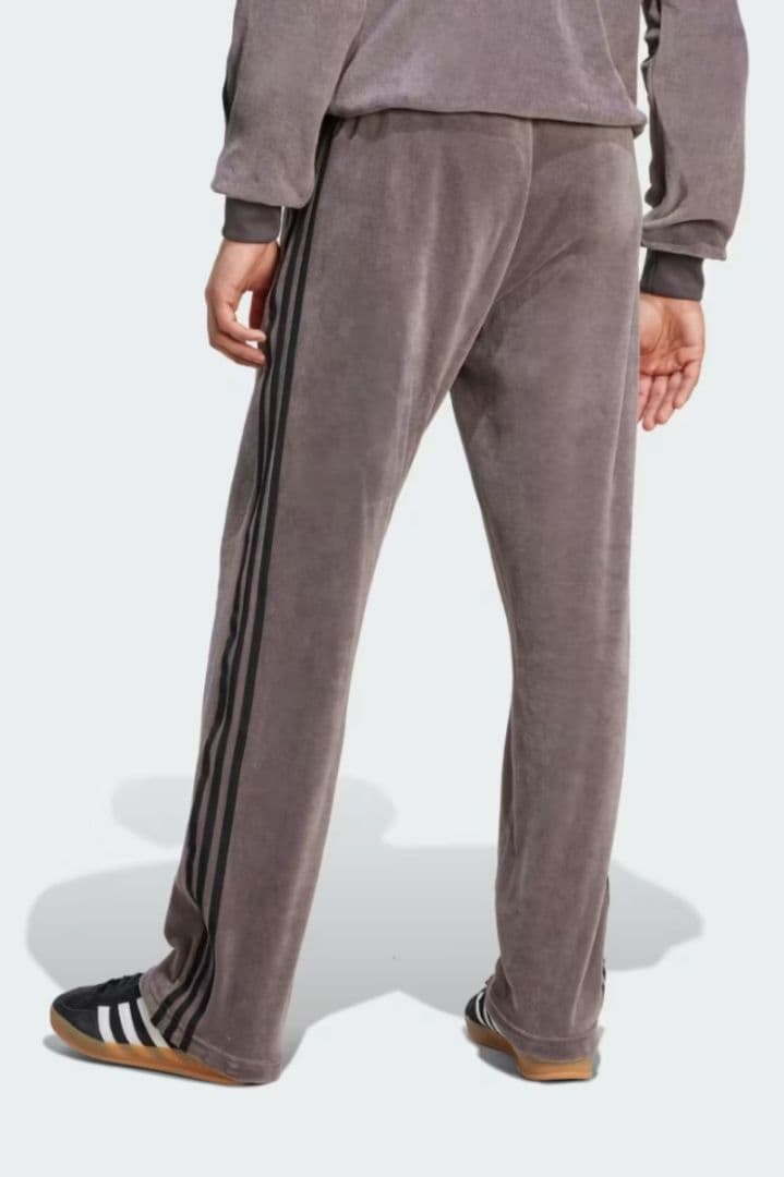 adidas 　SSTベロア トラックパンツ　JX1557　XL