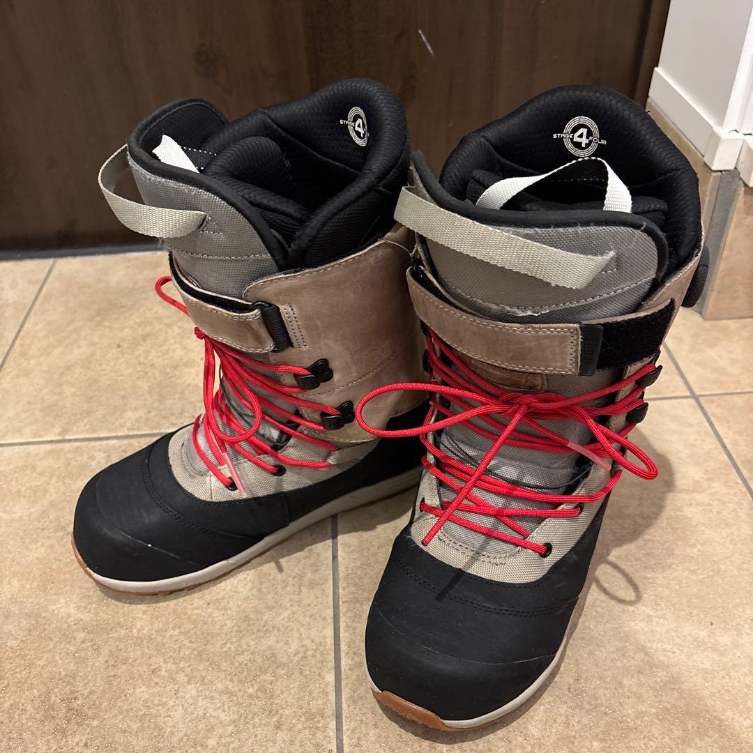 スノーボード deeluxe areth rin 26.5 bootdoc