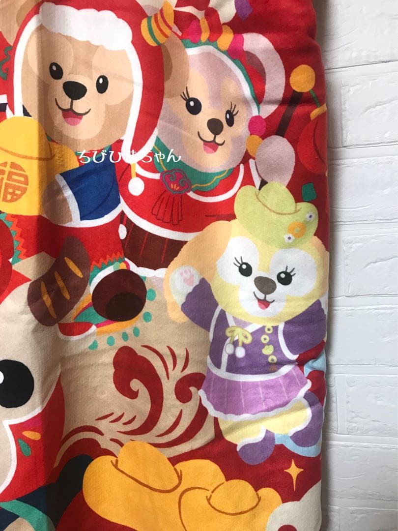 上海ディズニーランド♥ダッフィー&フレンズ♡旧正月 2wayブランケット♥赤 牛