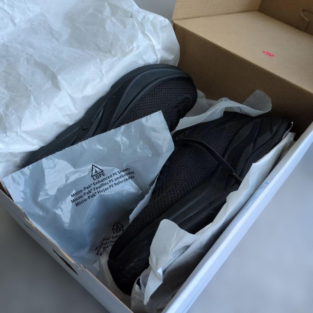 が*お様 HOKA ランニングシューズ　W RINCON 4 WIDE 24cm