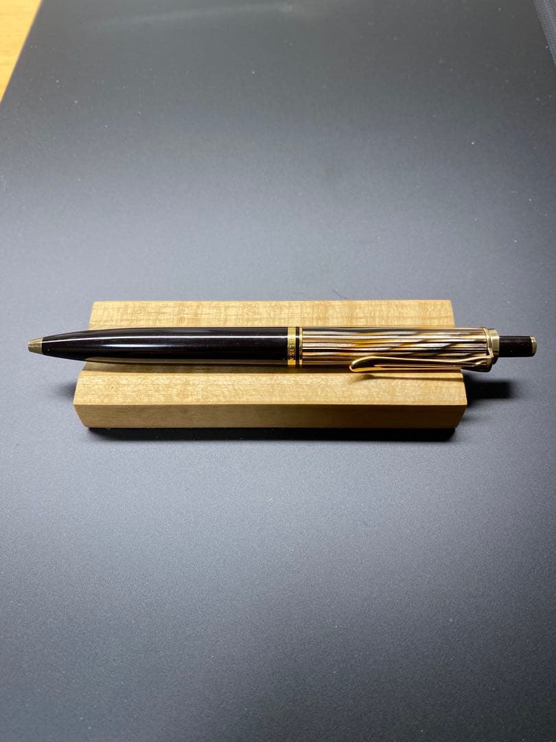 ペリカン　スーべレーン　K405 　ボールペン　茶縞 Pelikan