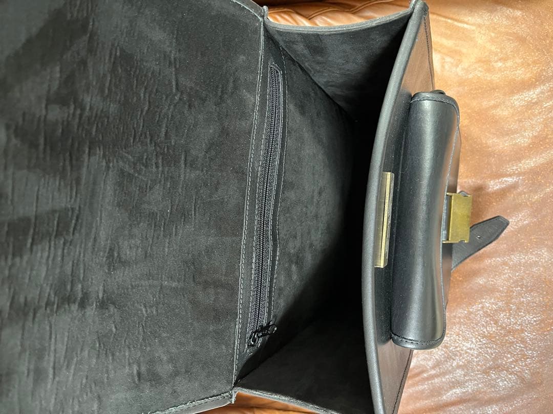 【BearaBeara】ヴィンテージ調 レザーバックパック