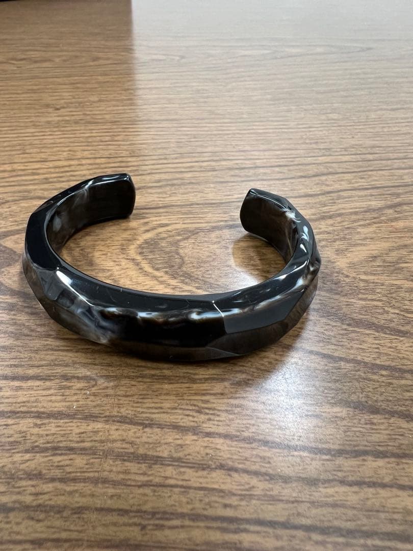 GARNI ブラックバングル