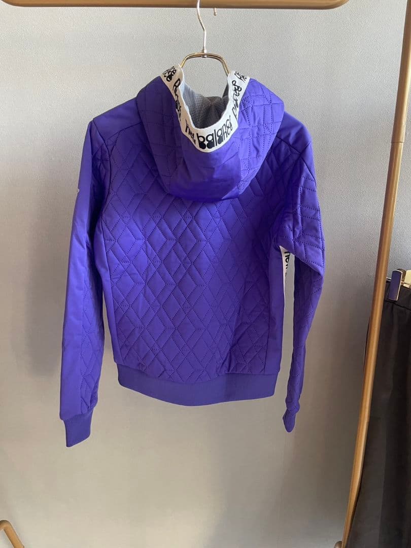 New balance パープル キルティング フード付きジャケット