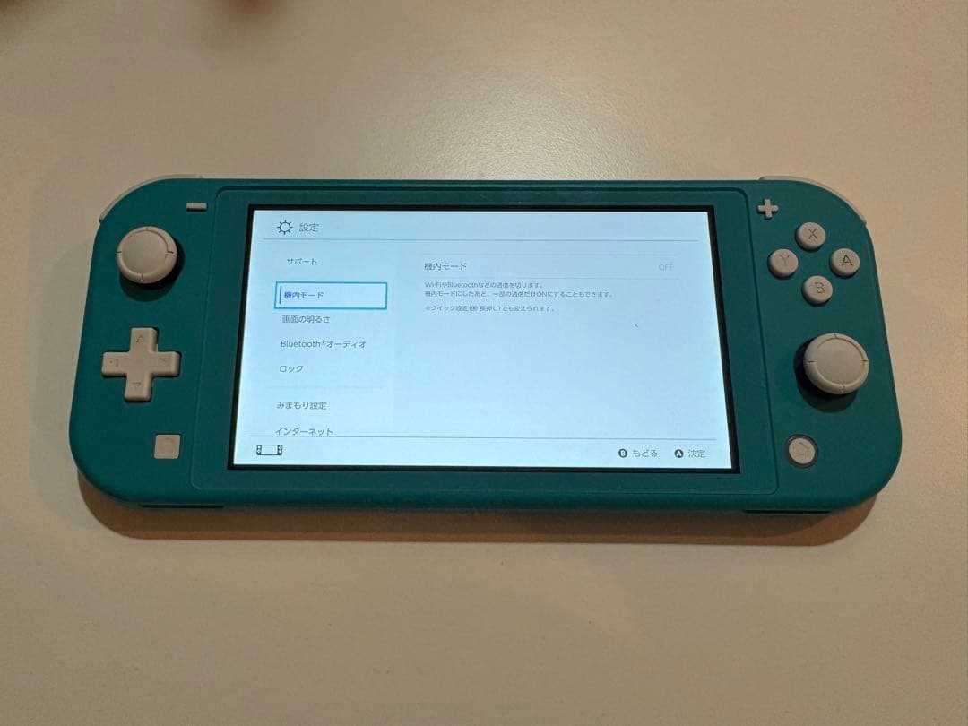 Nintendo Switch Lite ターコイズ　充電器付き