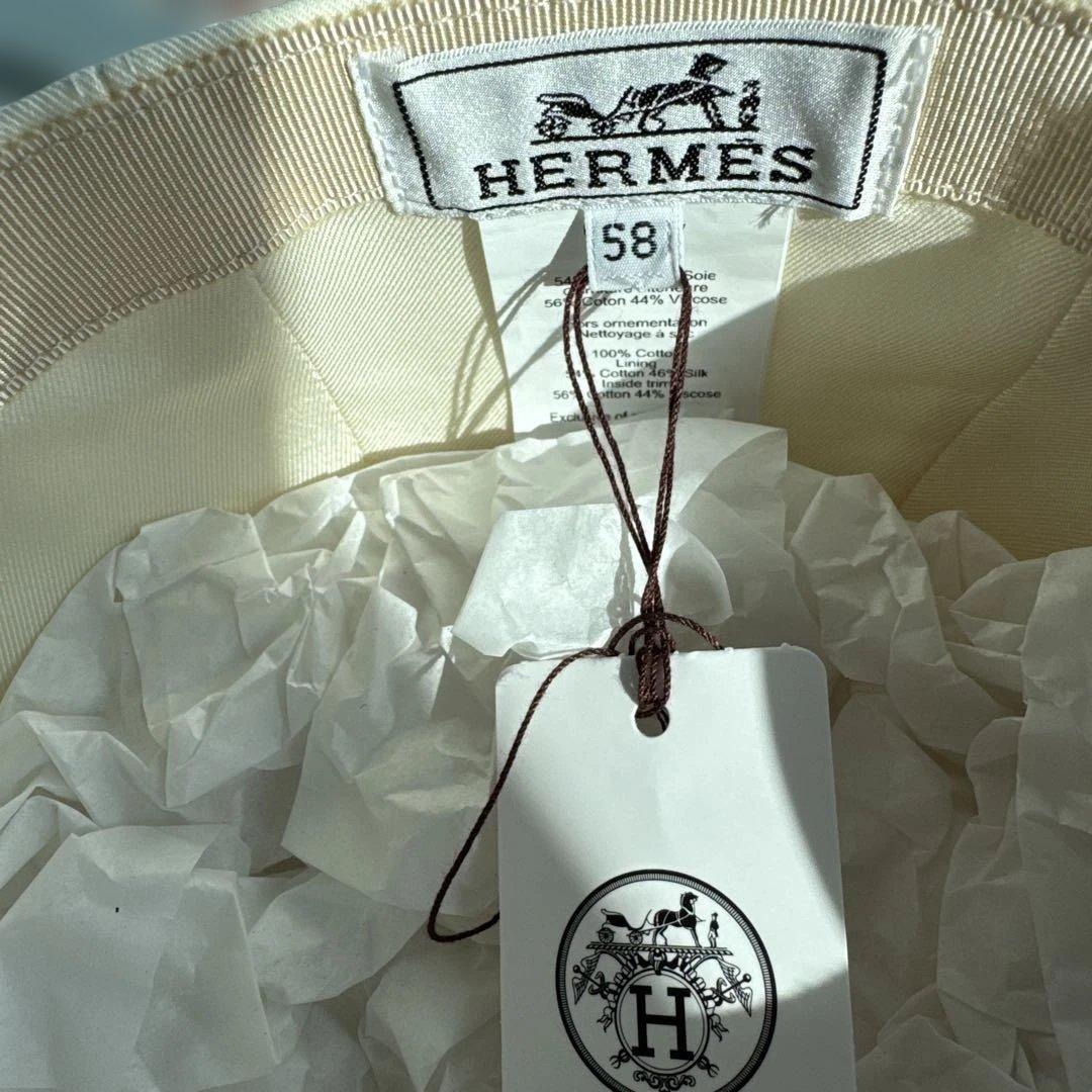 エルメス　キャップ58 白　新品　タグ付き