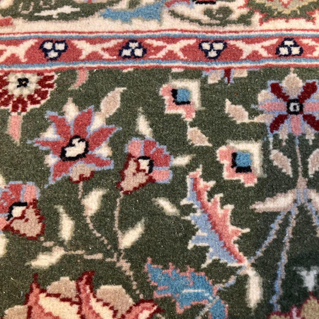 今では入手不可！ヘレケ HEREKE トルコ有名シュメルバンク工房 絨毯