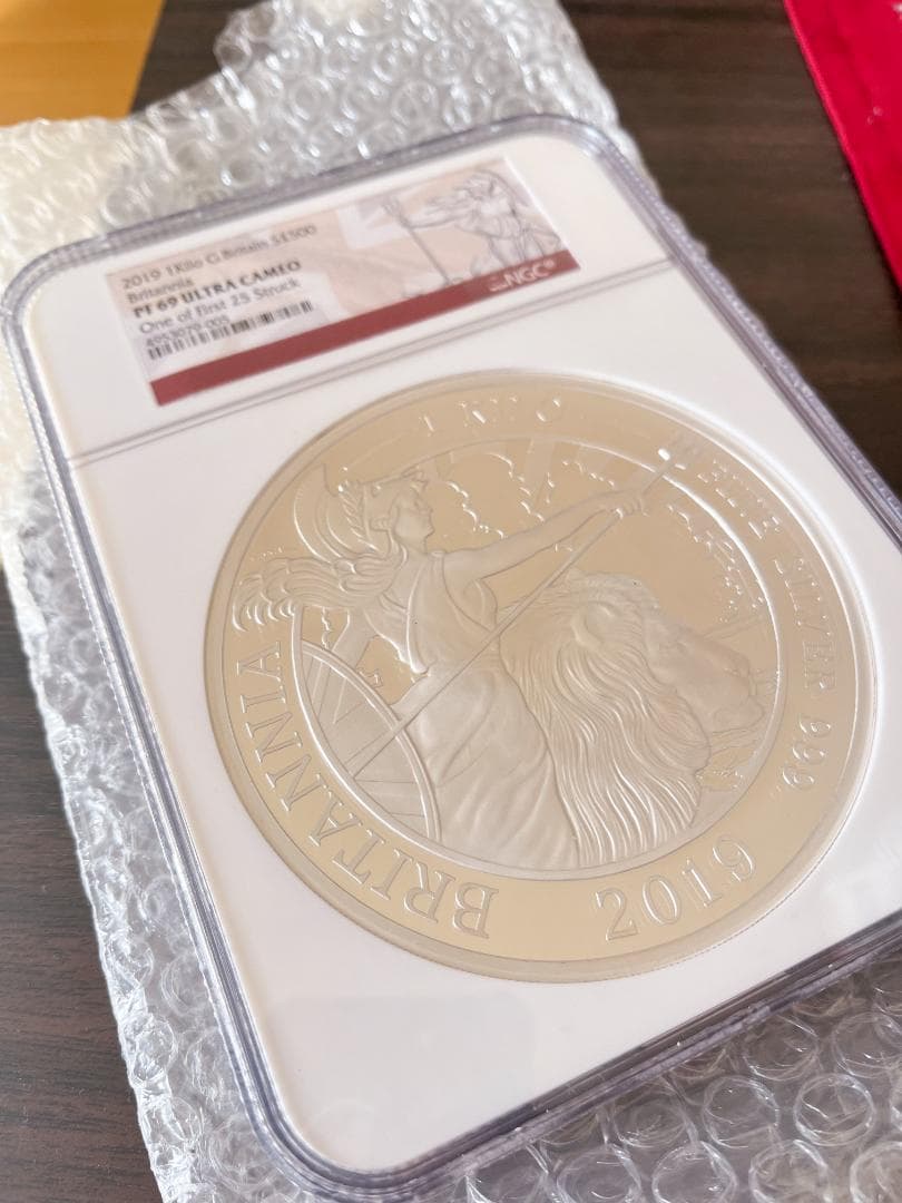 【純銀】ブリタニア ウナ&ライオン 1㌔ 銀貨