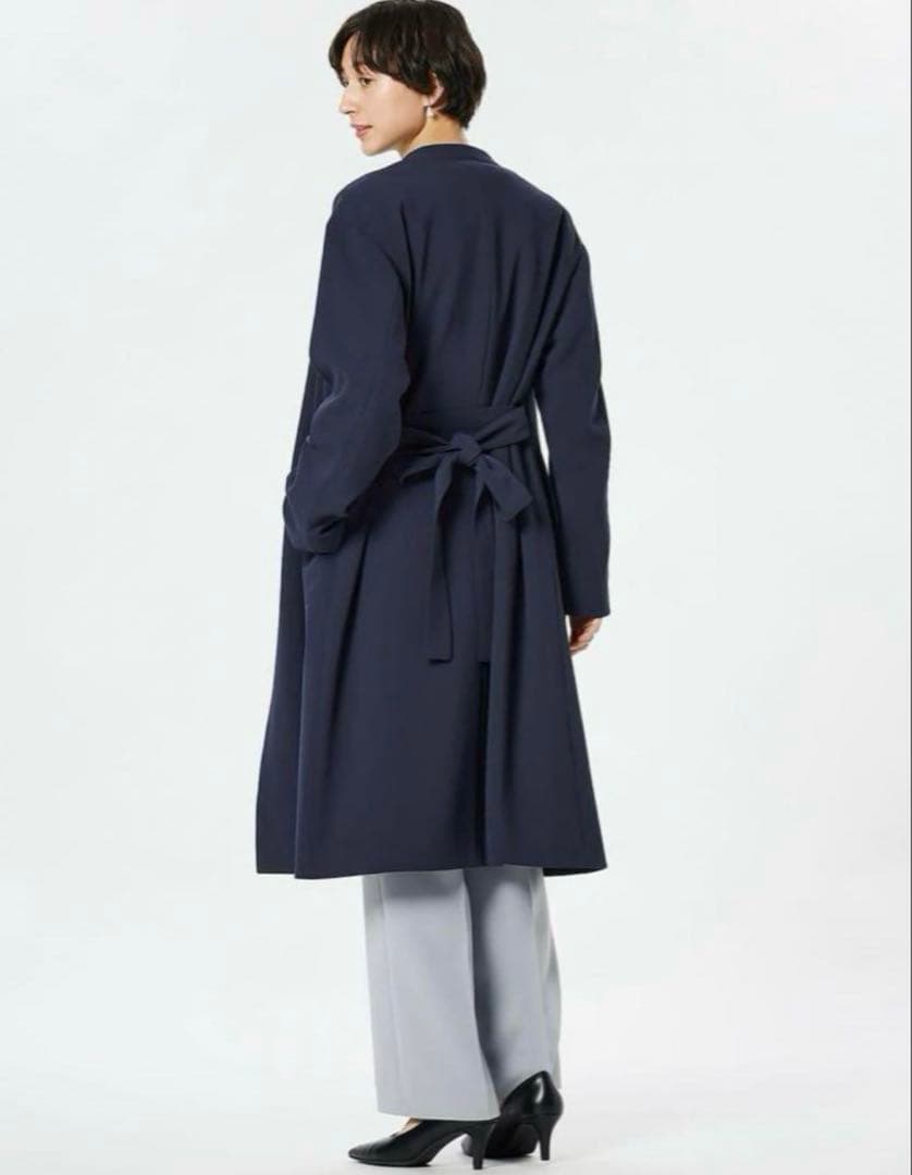 プラステ　【新品】　Vネックベルテッドロングコート　ネイビー　S