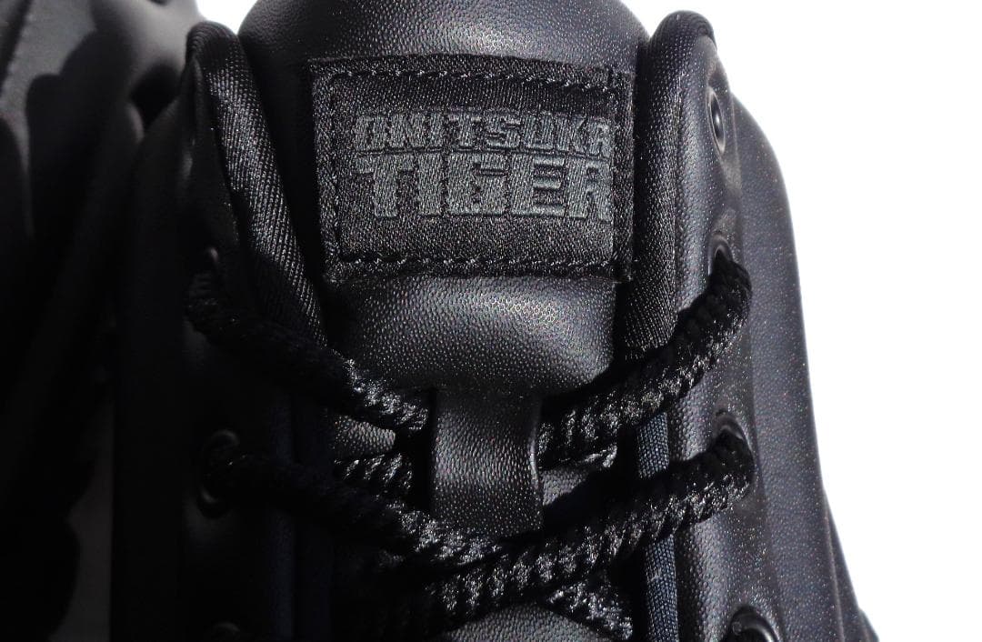 ONITSUKA TIGER DENTIGRE PUFF 25cm スニーカー