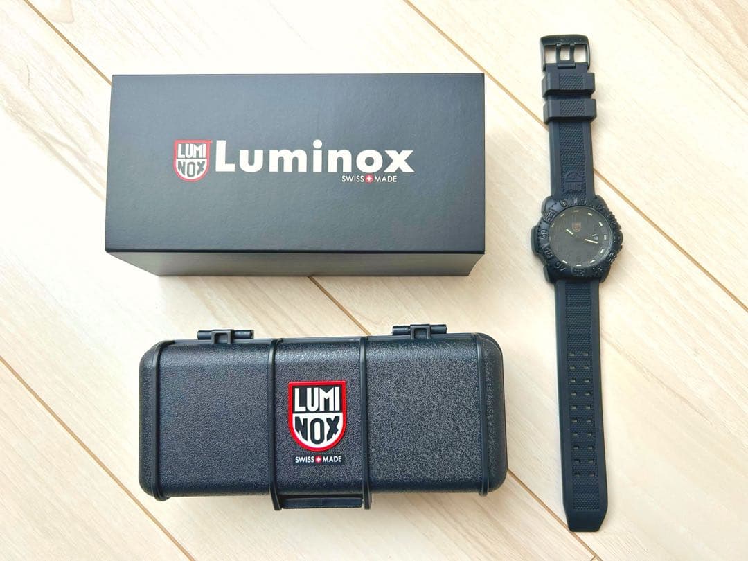 時計 Luminox 3051 Blackout