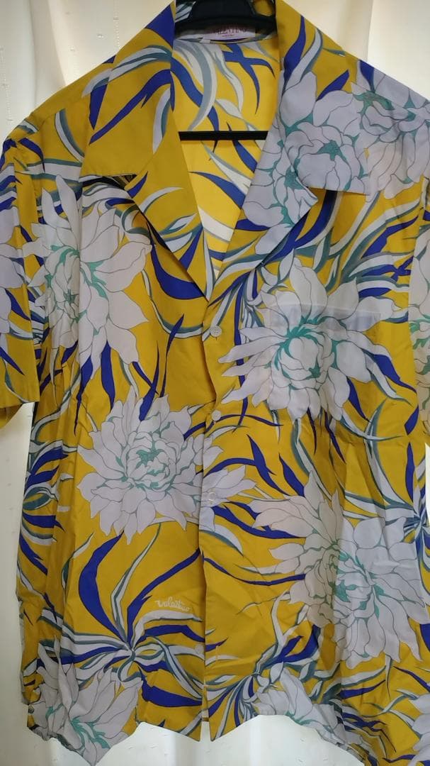 アンフィニVALENTINO ヴァレンティノ 　シャツ46