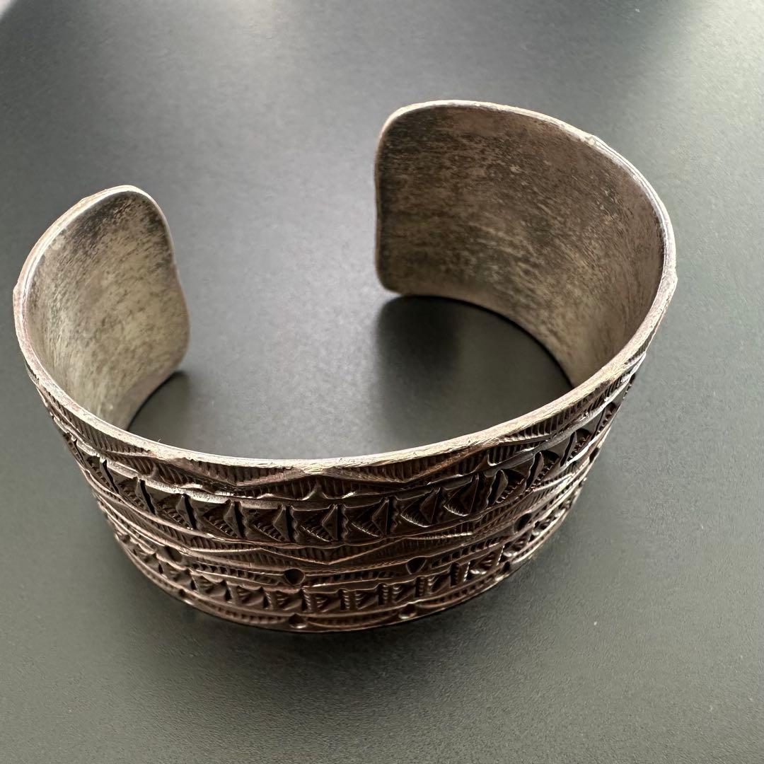 Navajo Henry Mariano スタンプワーク バングル