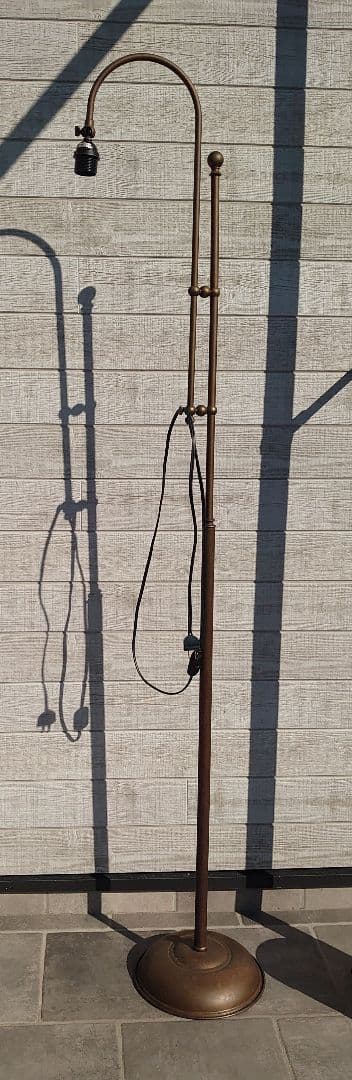 照明　フロアスタンド　アンティーク　真鍮