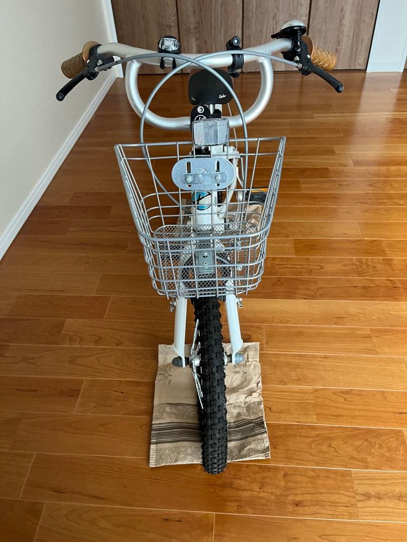 KhodaaBloom コーダブルーム子供用自転車 ホワイト 前バスケット付き