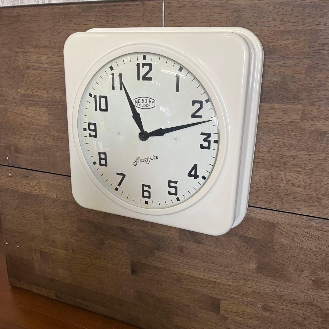 【アンティーク】NEW GATE スチールフレーム 壁掛け時計 インダストリアル