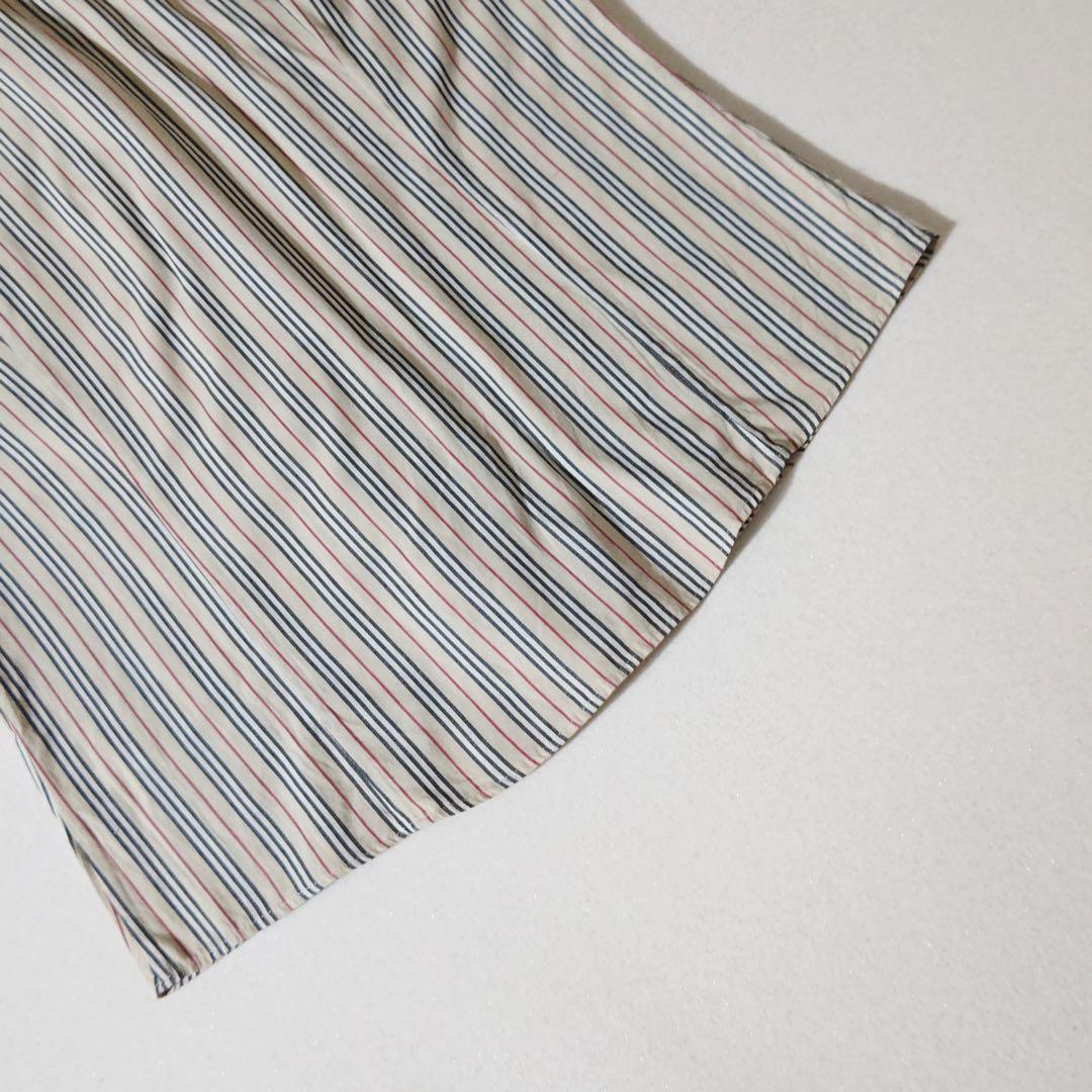 バーバリーロンドン　フリルブラウス　シャツ　ホースロゴ刺繍　三陽商会　カジュアル