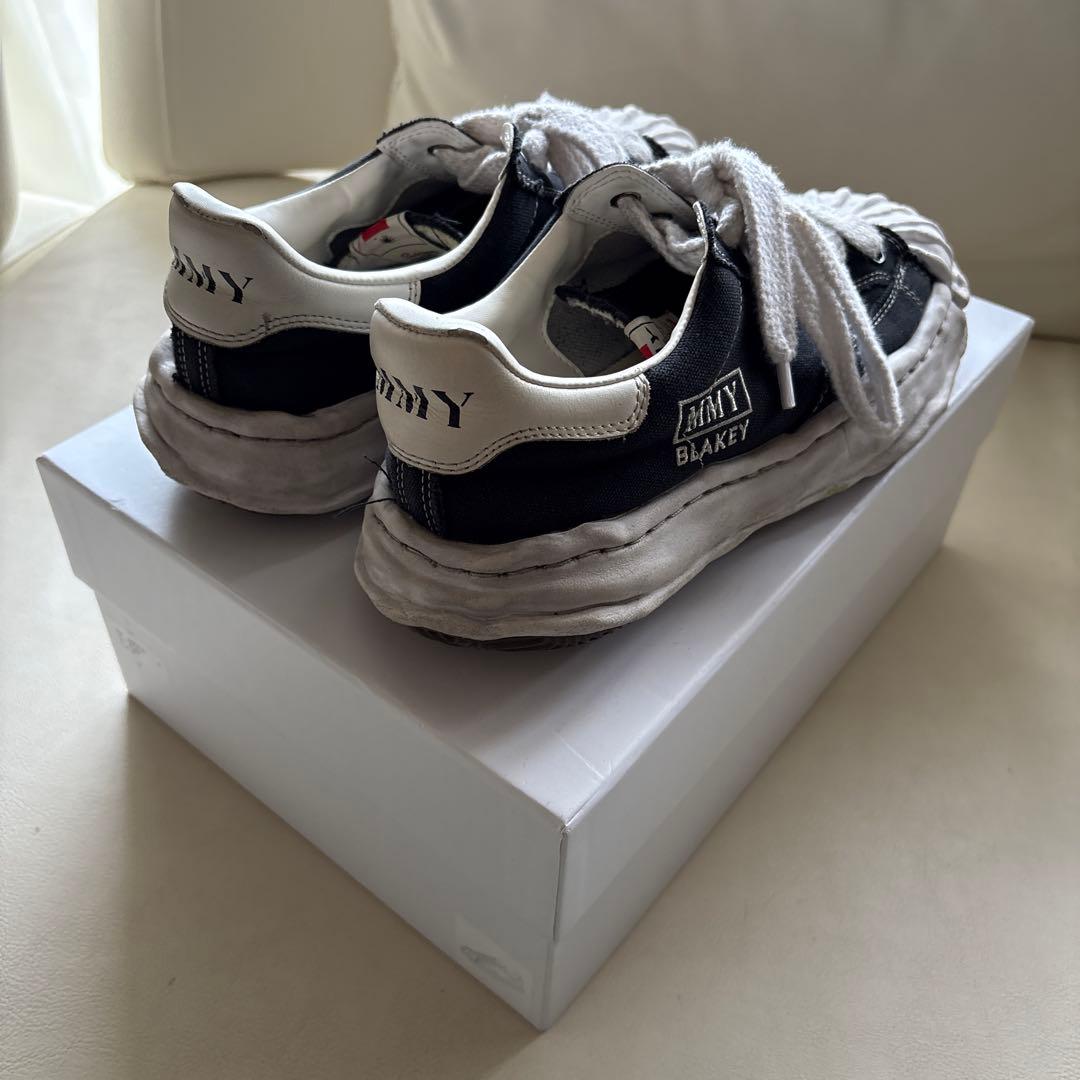 ミハラヤスヒロMaison MIHARA YASUHIRO BLAKEY