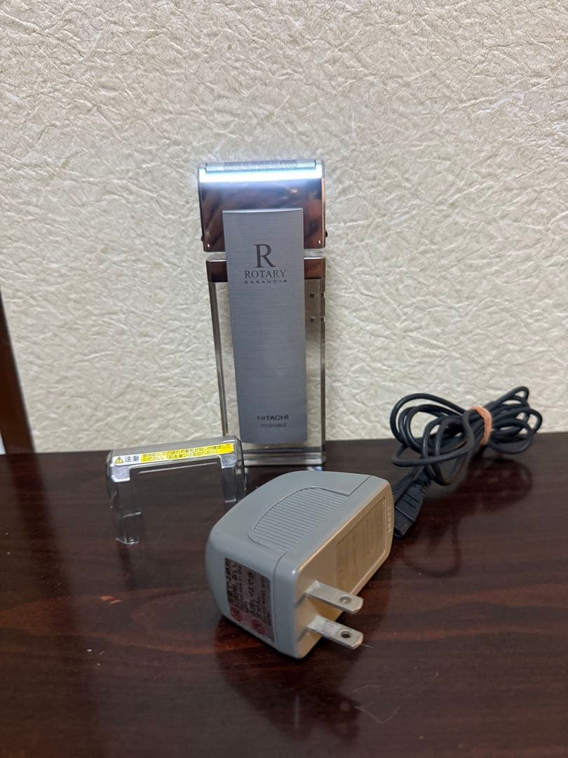 HITACHI ROTARY 電気シェーバー ACアダプター付き
