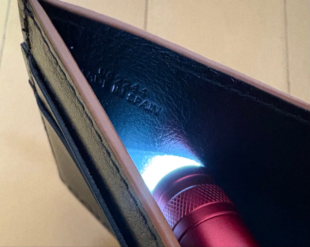 ロエベ　アナグラム トライフォールド ウォレット