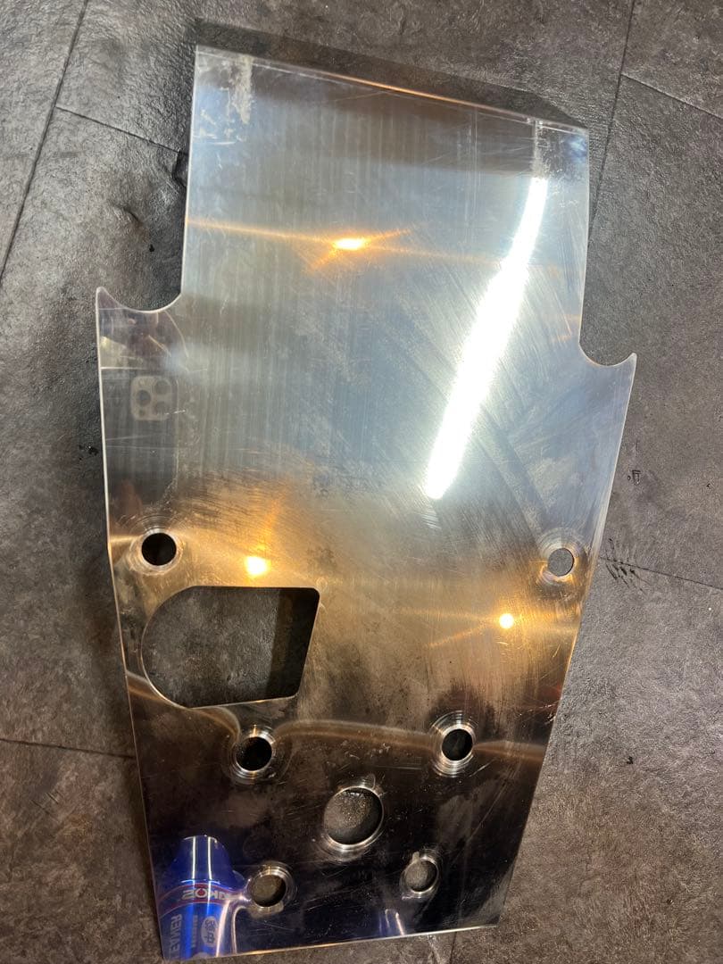 z900RS ポリッシュマイスター　ステンレスインナーフェンダー