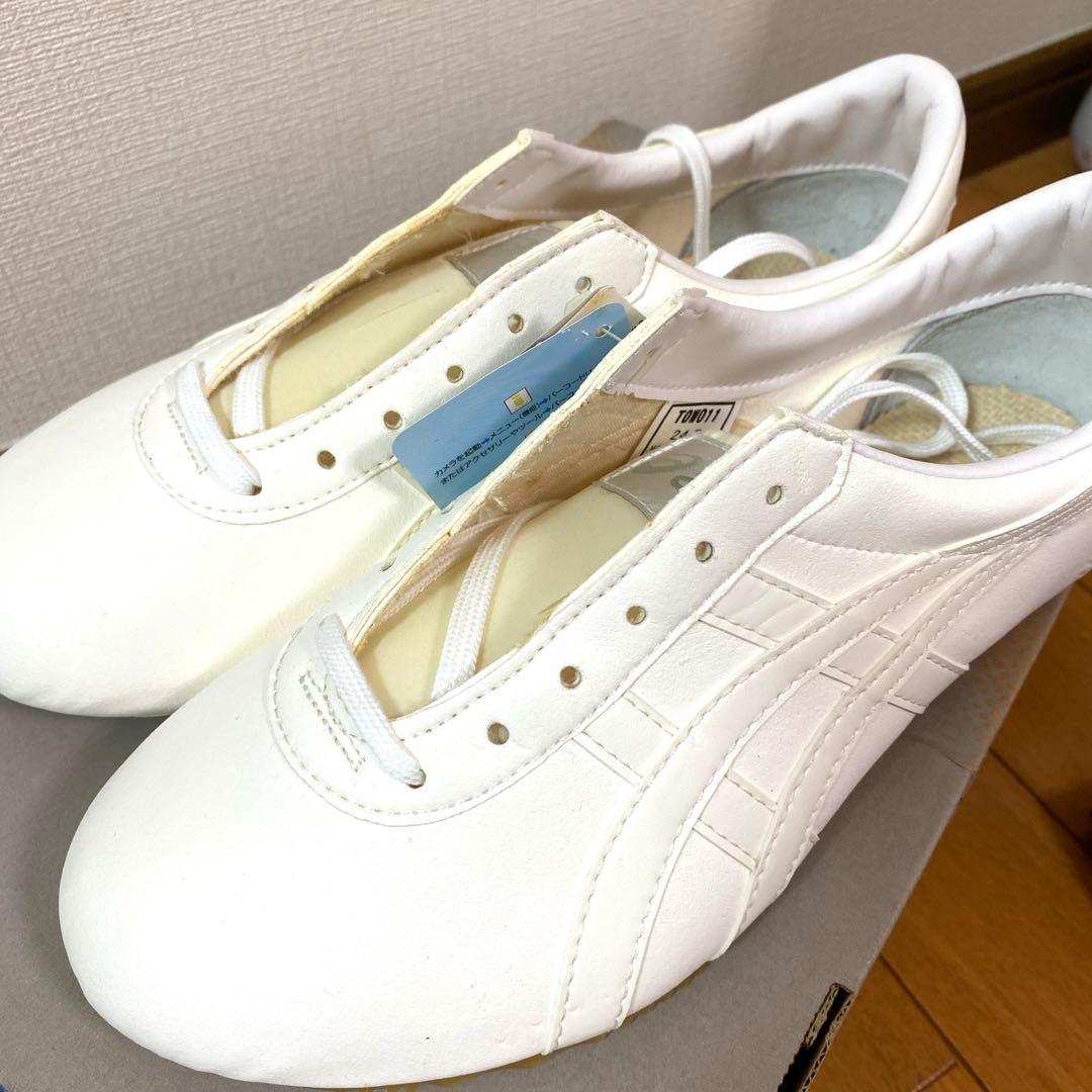 太極拳シューズ　アシックス