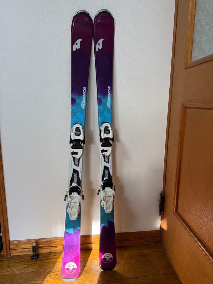 ノルディカ　130 スキー板と　ブーツ22.0 他