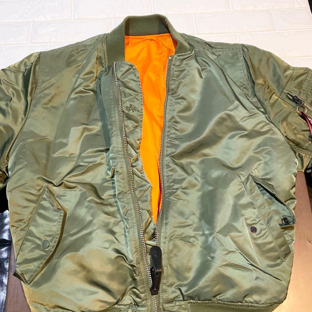 うえALPHA INDUSTRIES MA-1 フライトジャケット