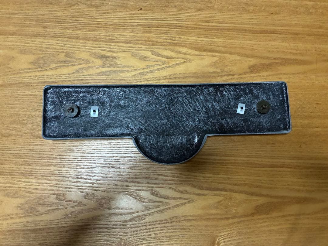 キャラバン　ボディーライン　エンブレム