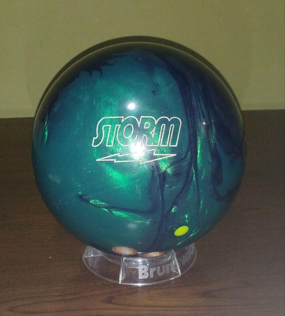 STORM IQ Tour A.I. ボウリングボール 美品