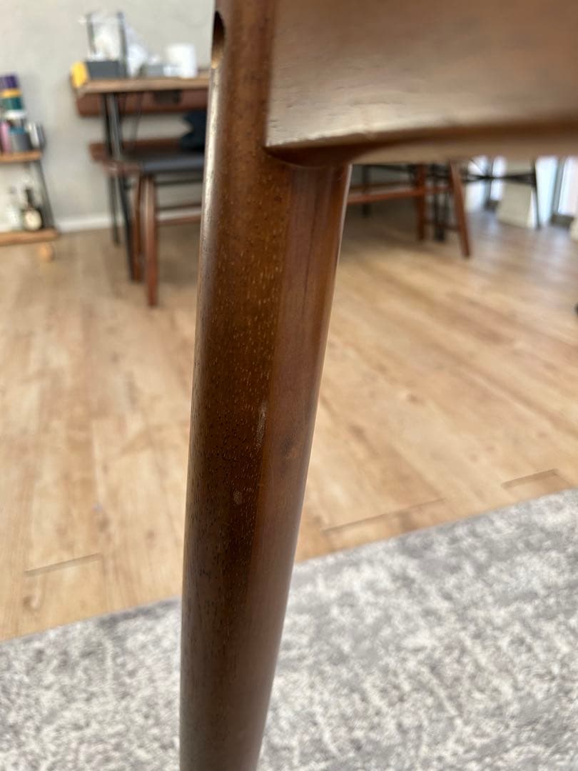 ✴︎カリモク60 Dテーブル　ダイニングテーブル✴︎