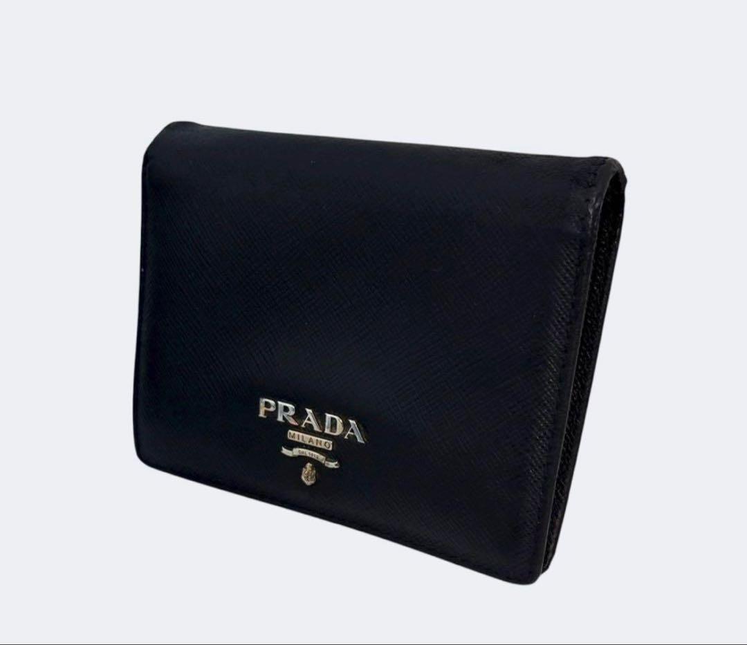 極美品✨PRADA プラダ 二つ折り財布 サフィアーノ ブラック 黒
