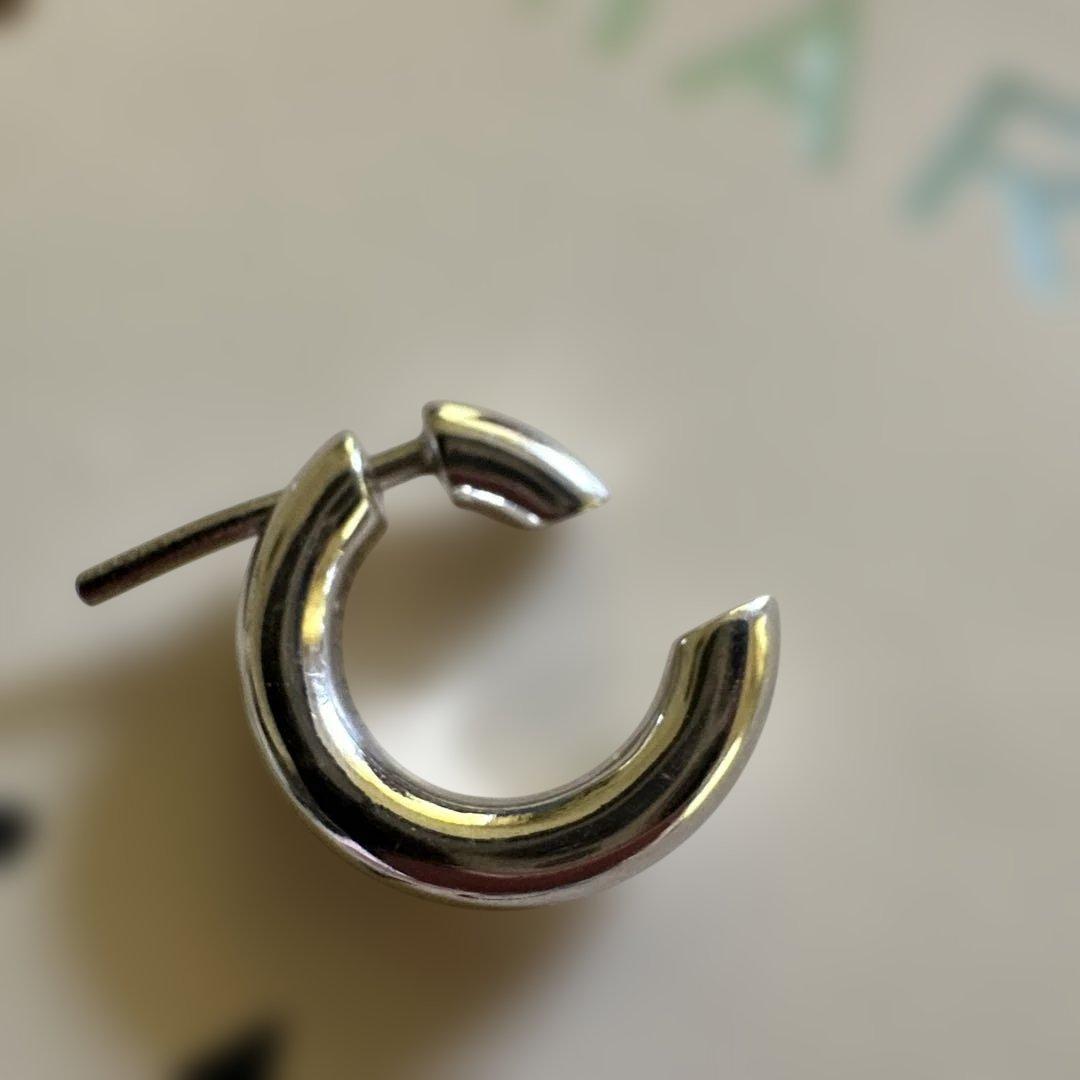 MARIA BLACK フープピアス　両耳