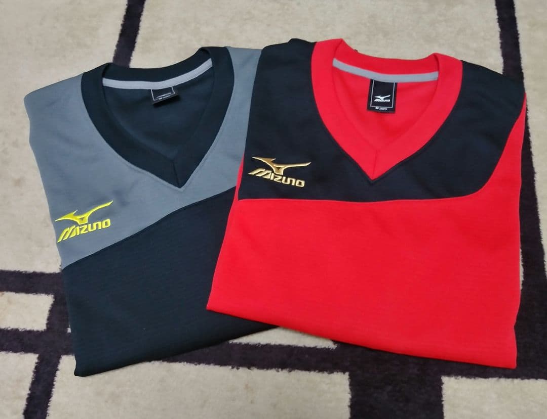 MIZUNO　トレーナー　美品