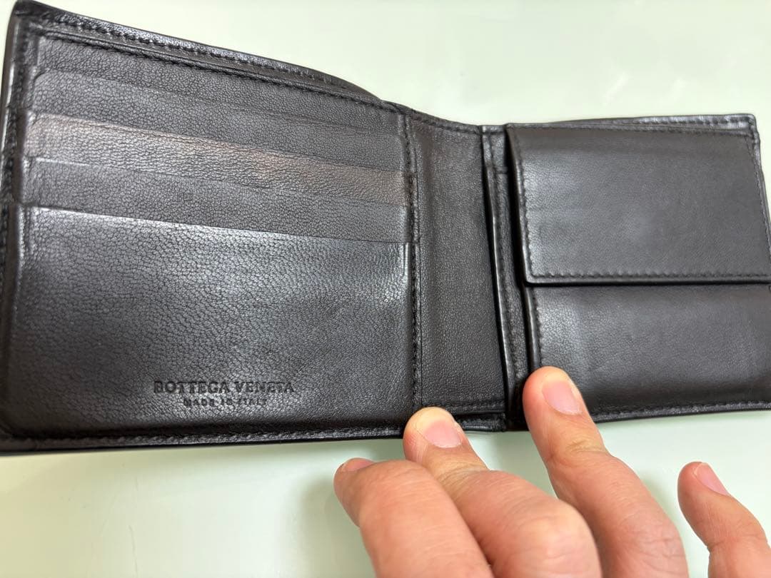 BOTTEGA VENETA 二つ折り財布 ダークネイビー