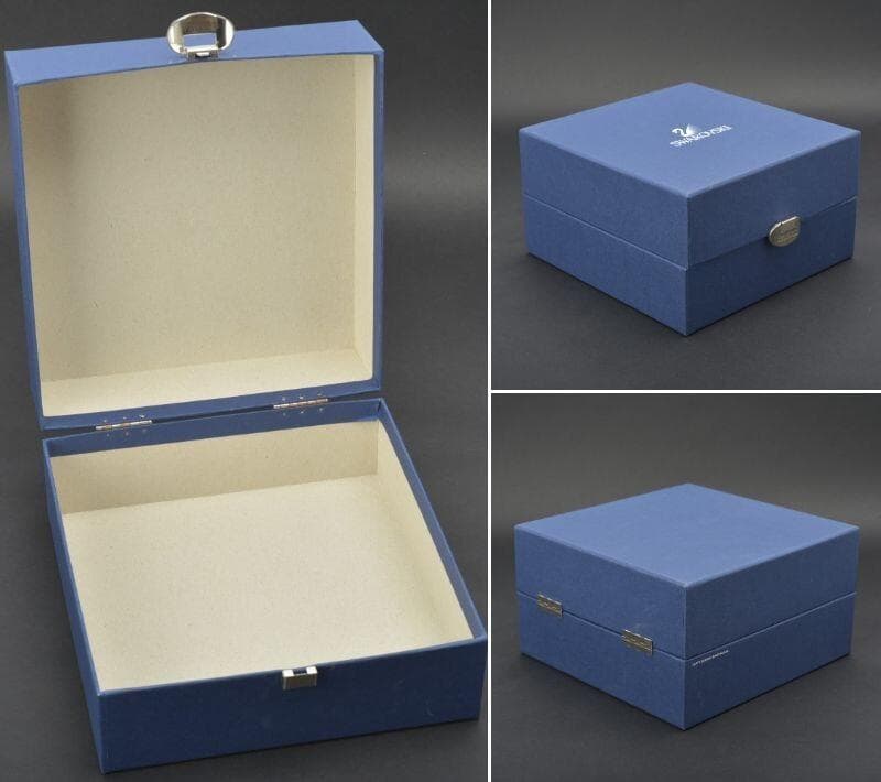 美品 スワロフスキー クリスタル 仔馬 アニマル 置物 箱付 ホース インテリア