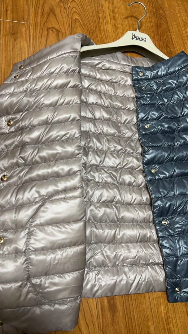 Herno ヘルノダークグレー キルティングベスト