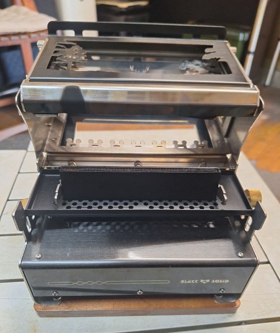 アイロンストーブ　BLACKSOLID