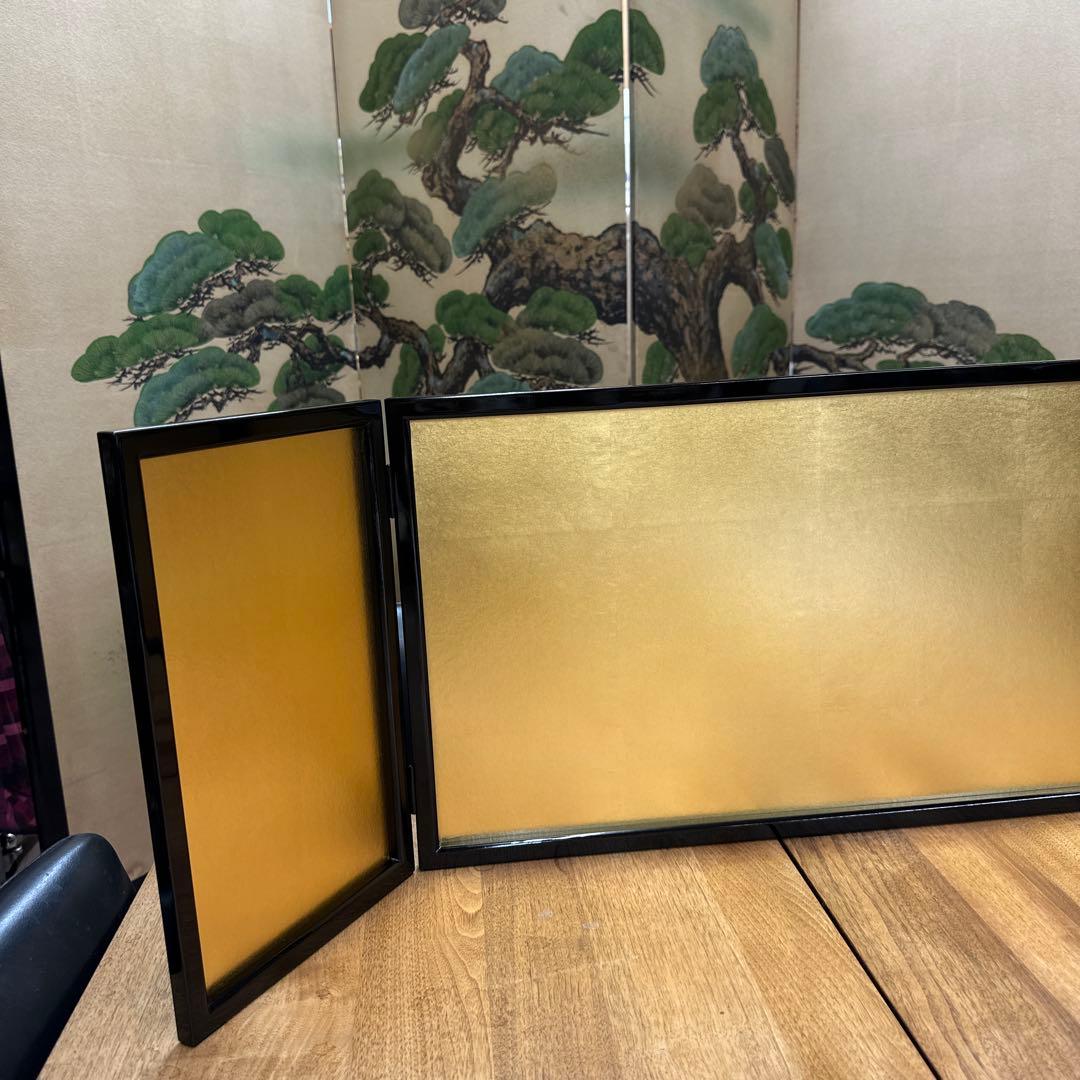 新品 本金箔三つ折り屏風 箱付