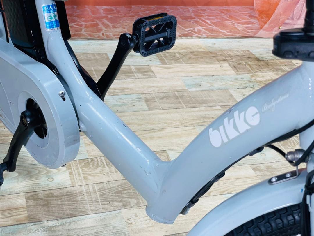 Y2232人気モデル！ビッケ12AH⭐️ブリヂストン子供乗せ電動アシスト自転車