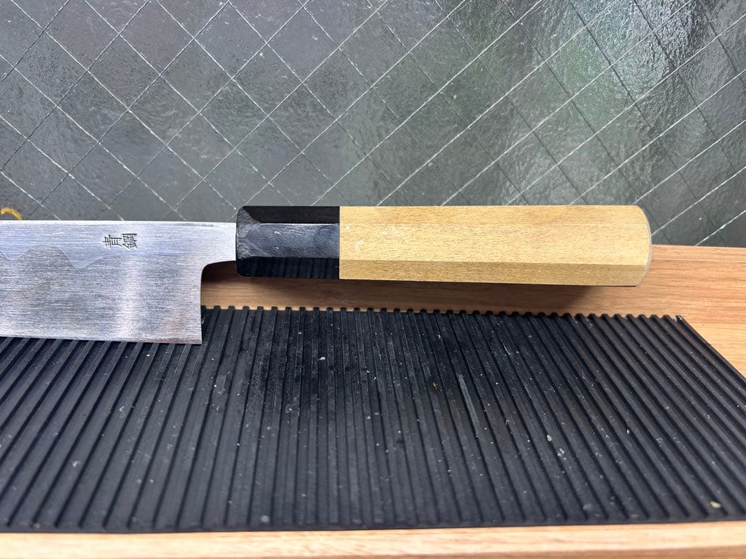 實光刃物　身卸包丁　青ニ　240mm