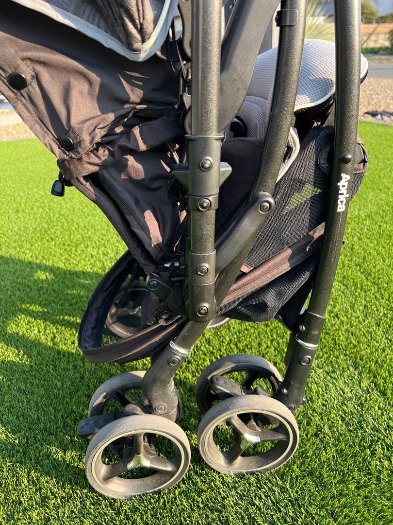 アップリカ ベビーカー ラクーナクッションAD