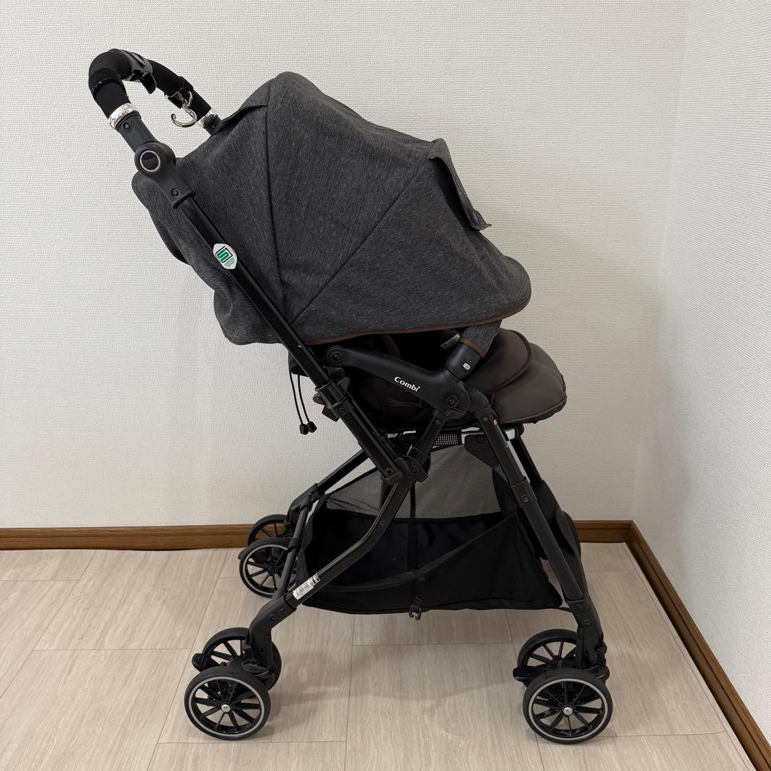 【美品】COMBIコンビ スゴカルα 4キャス compactエッグショックHT