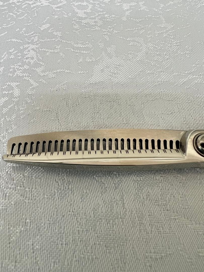 TOGINON Queen 5.8セニングシザー