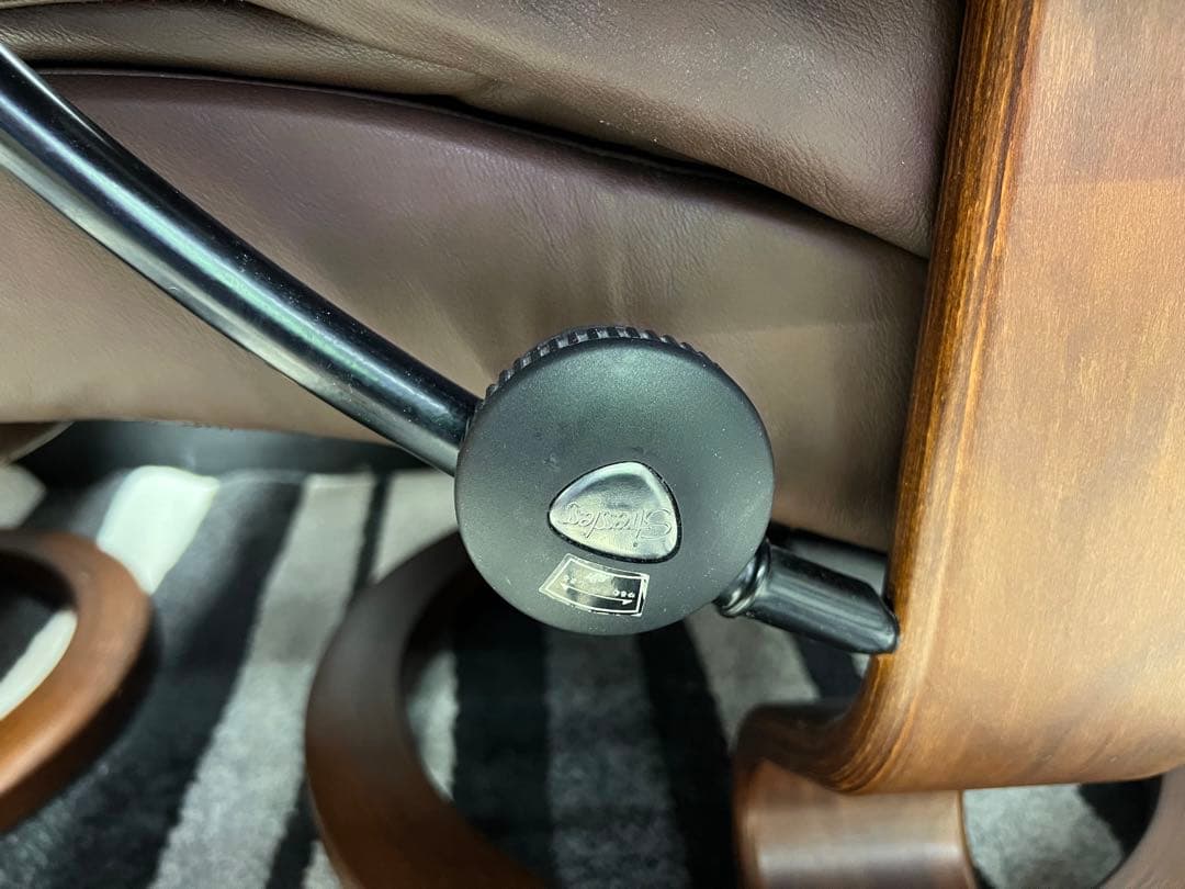 エコーネス / EKORNES ストレスレスチェア＆オットマン付　レノ  本革