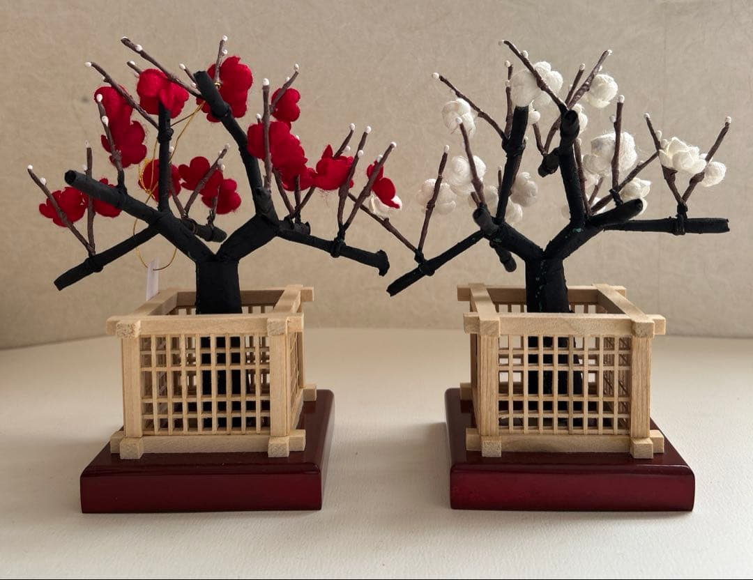 雛道具　紅白梅　雛人形　お雛様　繭　繭玉